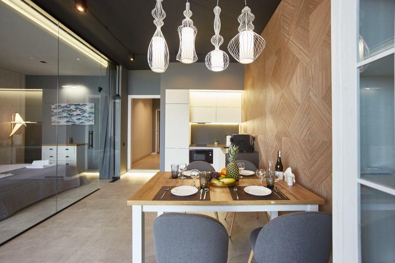 Gagarin Plaza Luxury Sea View Apartments Odesa Exterior photo