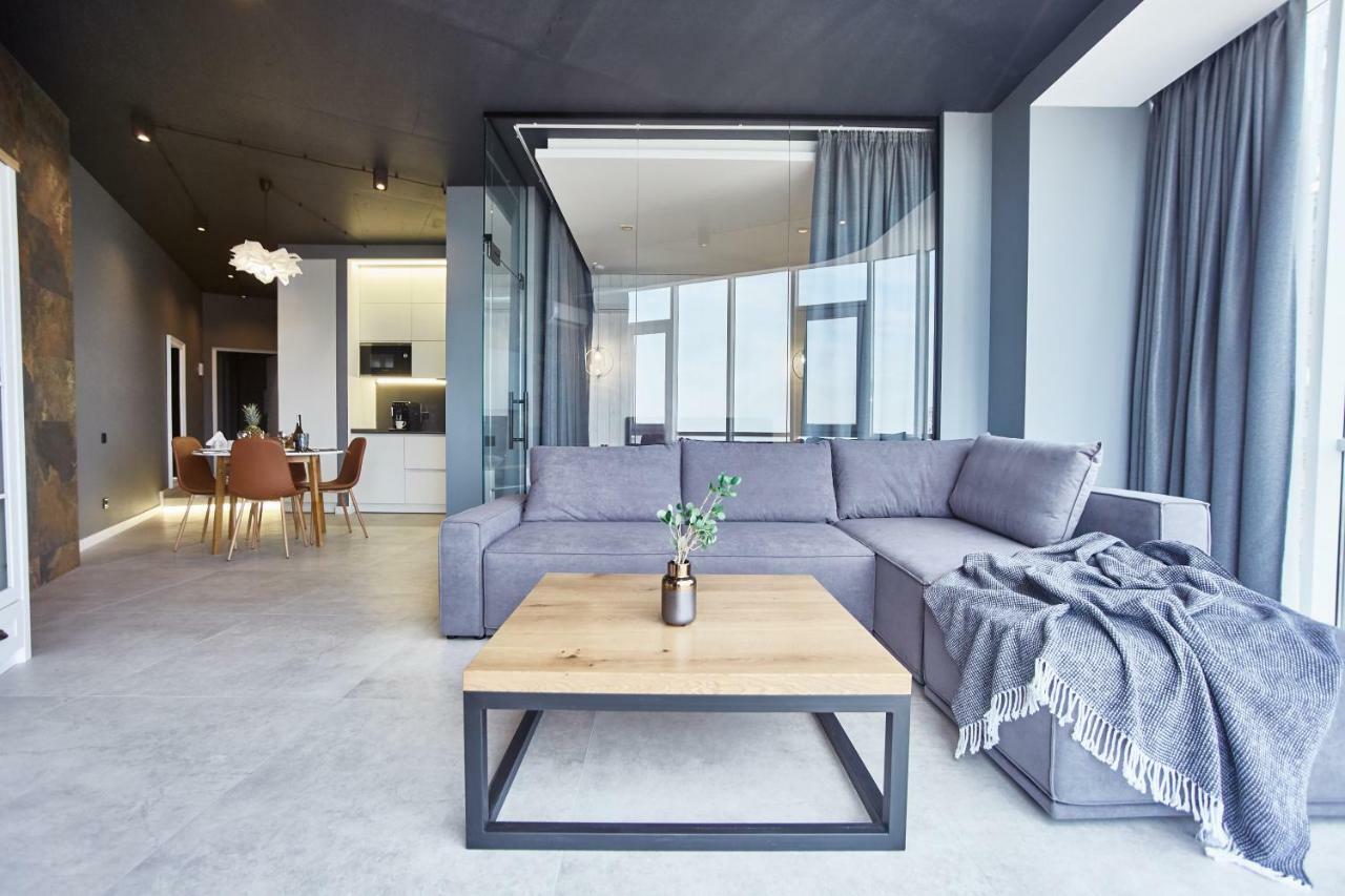 Gagarin Plaza Luxury Sea View Apartments Odesa Exterior photo
