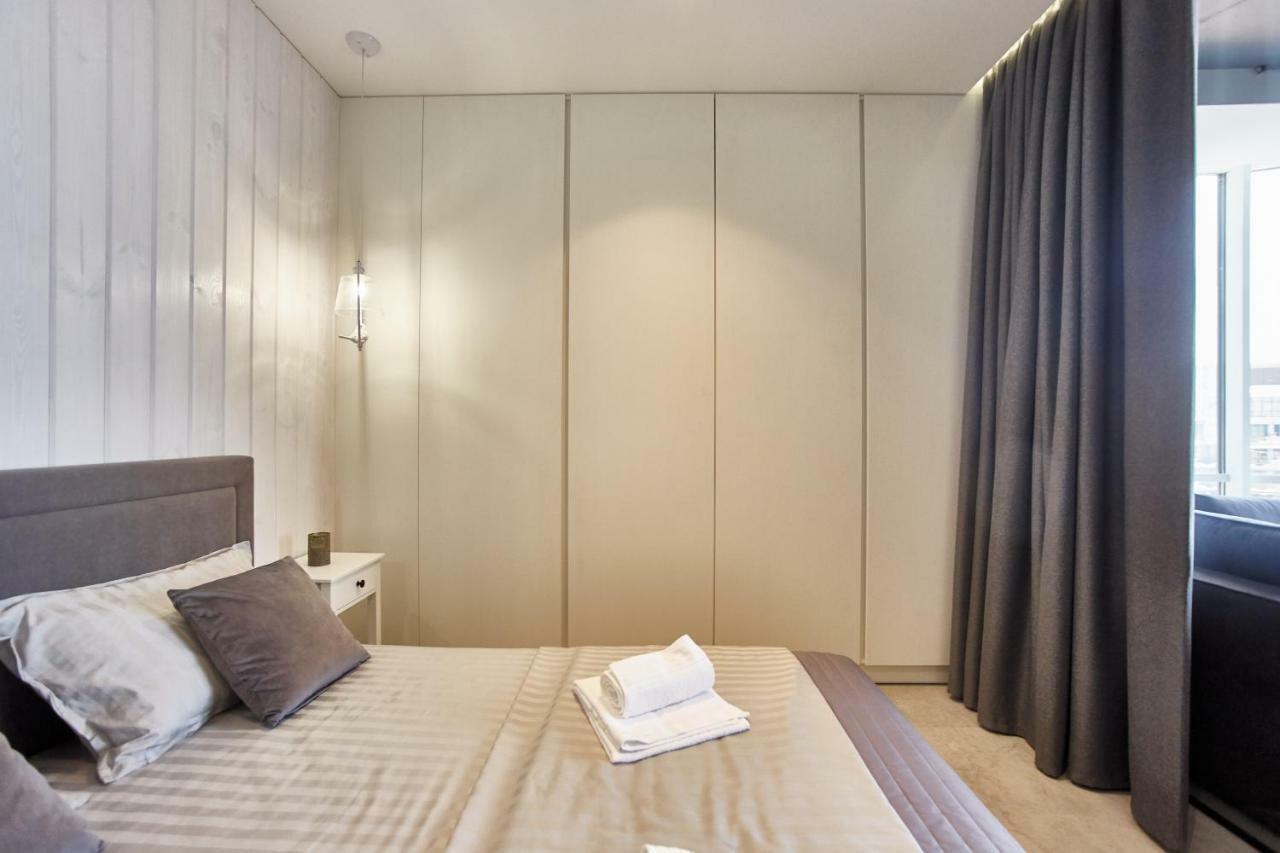 Gagarin Plaza Luxury Sea View Apartments Odesa Exterior photo