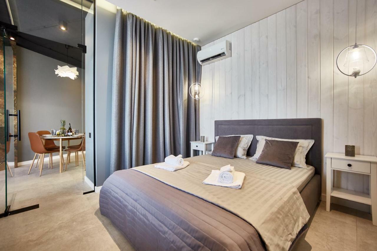 Gagarin Plaza Luxury Sea View Apartments Odesa Exterior photo