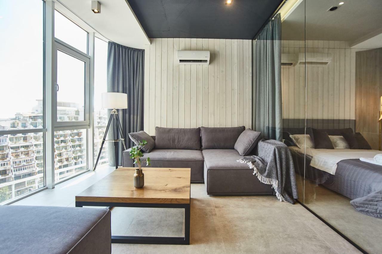 Gagarin Plaza Luxury Sea View Apartments Odesa Exterior photo