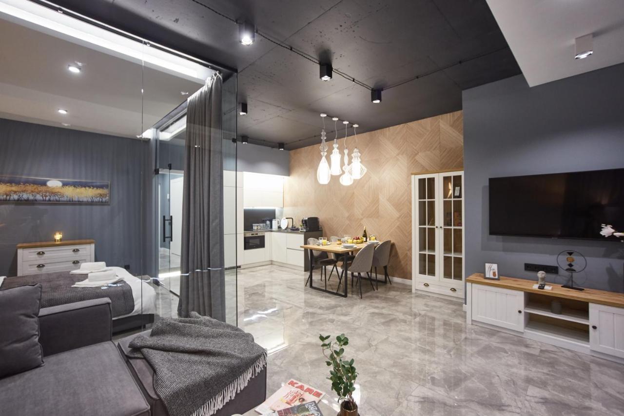 Gagarin Plaza Luxury Sea View Apartments Odesa Exterior photo